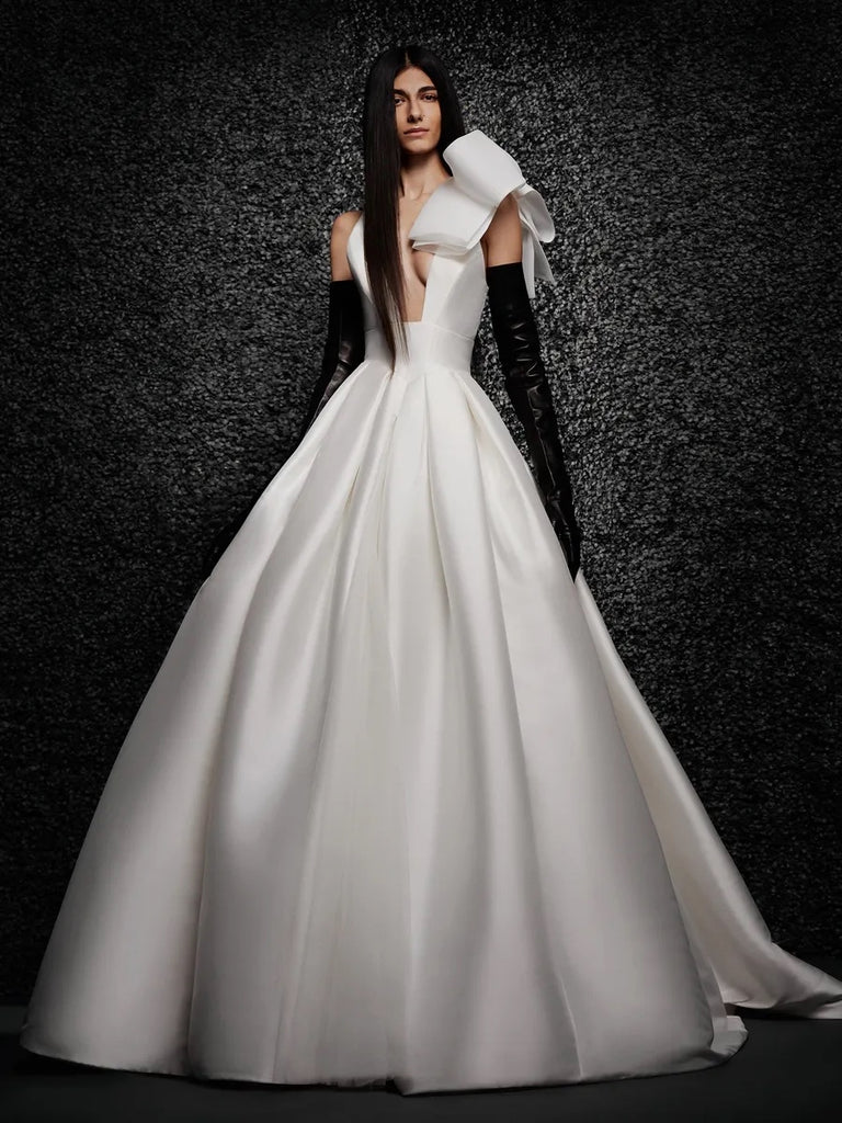 It's Official! The first drop of Vera Wang Bride has LANDED!